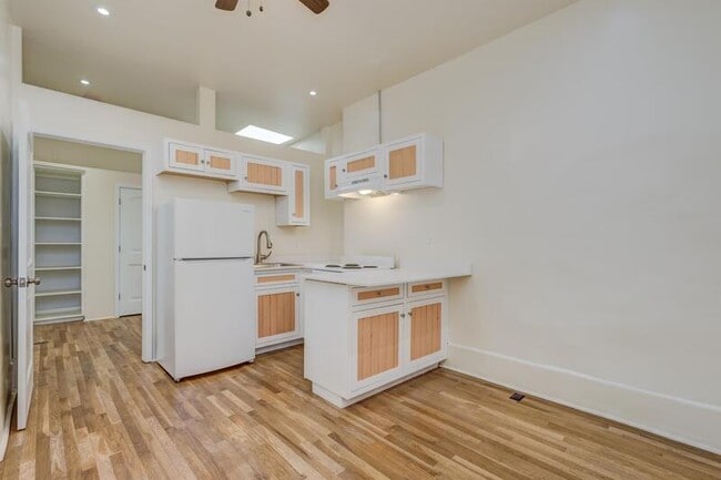 property at 89 W Simpson St