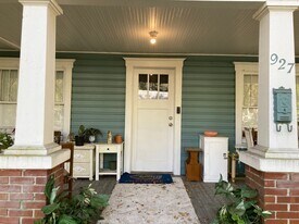 927 NW 3rd Ave in Gainesville, FL - Building Photo