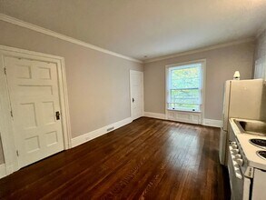 400 Oxford St in Rochester, NY - Building Photo - Building Photo