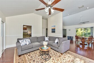 5881 Painted Leaf Ln in Naples, FL - Building Photo - Building Photo