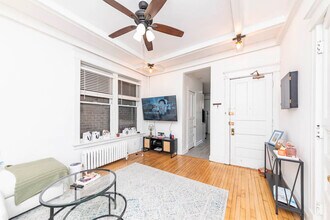 1722 N Mohawk St, Unit 1R in Chicago, IL - Building Photo - Building Photo