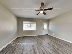 1911 W 96th St in Los Angeles, CA - Building Photo - Building Photo