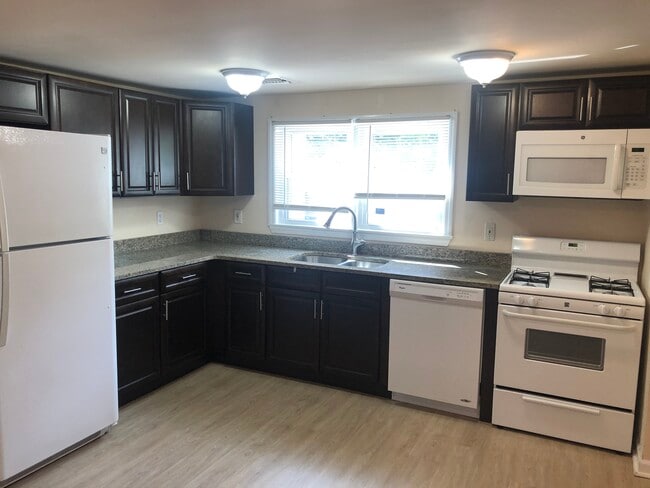 90 Washington Ave, Unit 1 in High Bridge, NJ - Building Photo - Building Photo