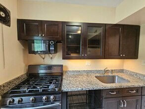 9447 Fairfax Blvd, Unit 301 in Fairfax, VA - Building Photo - Building Photo
