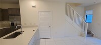 8311 NW 49th St in Doral, FL - Building Photo - Building Photo