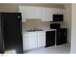 136 Harvest Ct-Unit -UNIT 101 in Milledgeville, GA - Building Photo - Building Photo