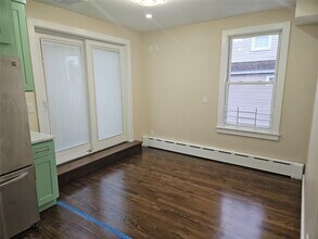94 Briggs Ave in Yonkers, NY - Building Photo - Building Photo