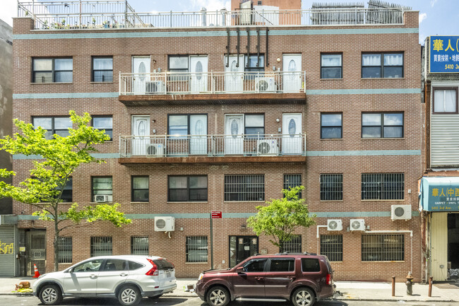 5418 3rd Ave in Brooklyn, NY - Building Photo - Building Photo