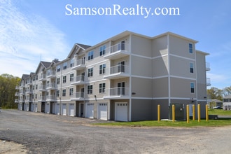 101 Forsythe Cir in Seekonk, MA - Foto de edificio - Building Photo