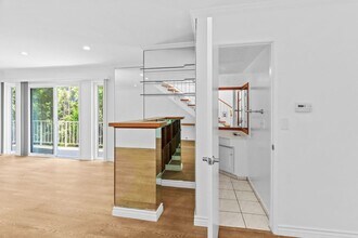 4610 Densmore Ave in Los Angeles, CA - Building Photo - Building Photo