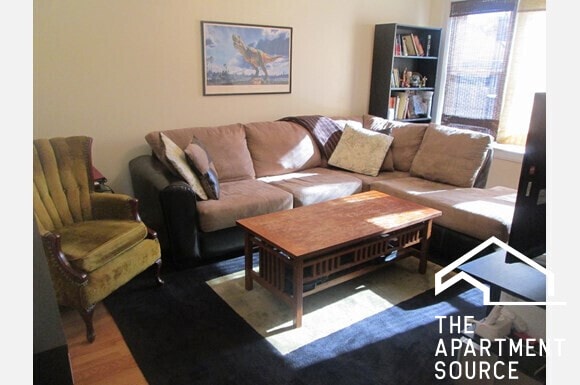 4871 N Paulina St, Unit G in Chicago, IL - Building Photo - Building Photo