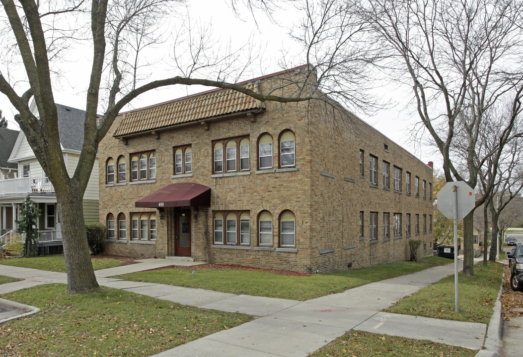 448-454 N 39th St in Milwaukee, WI - Building Photo