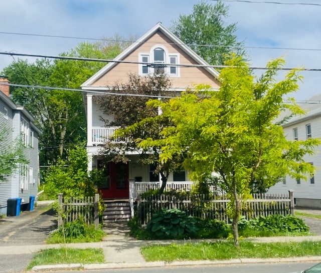 27 Oakwood St, Unit 2nd Floor in Albany, NY - Building Photo - Building Photo
