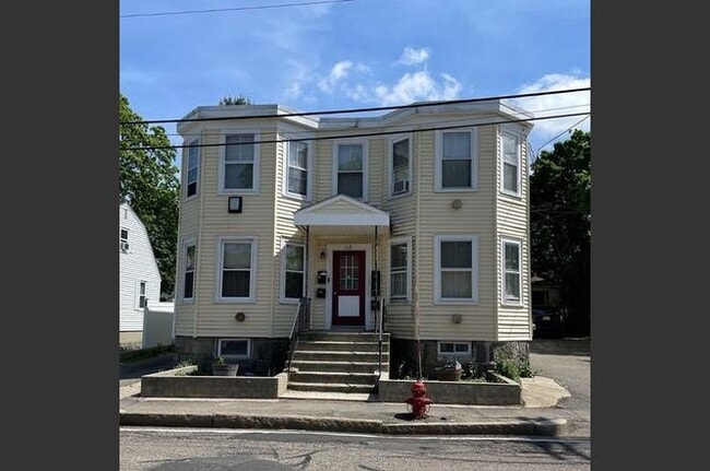 38 Water St, Unit 2
