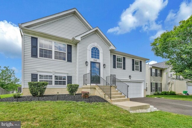 property at 7107 Silverton Ct