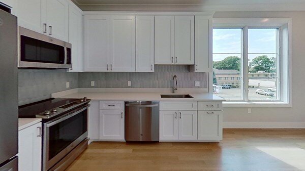 104 Warren St, Unit 7 in Boston, MA - Building Photo