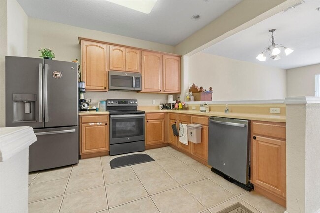 STONEBRIDGE LAKES 3 bed 2 1/2 bath in Orlando, FL - Foto de edificio - Building Photo