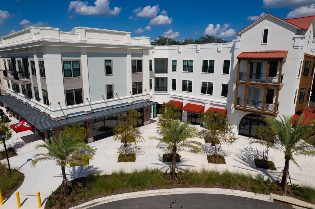 The Flats at Avalon Park Wesley Chapel in Wesley Chapel, FL - Building Photo