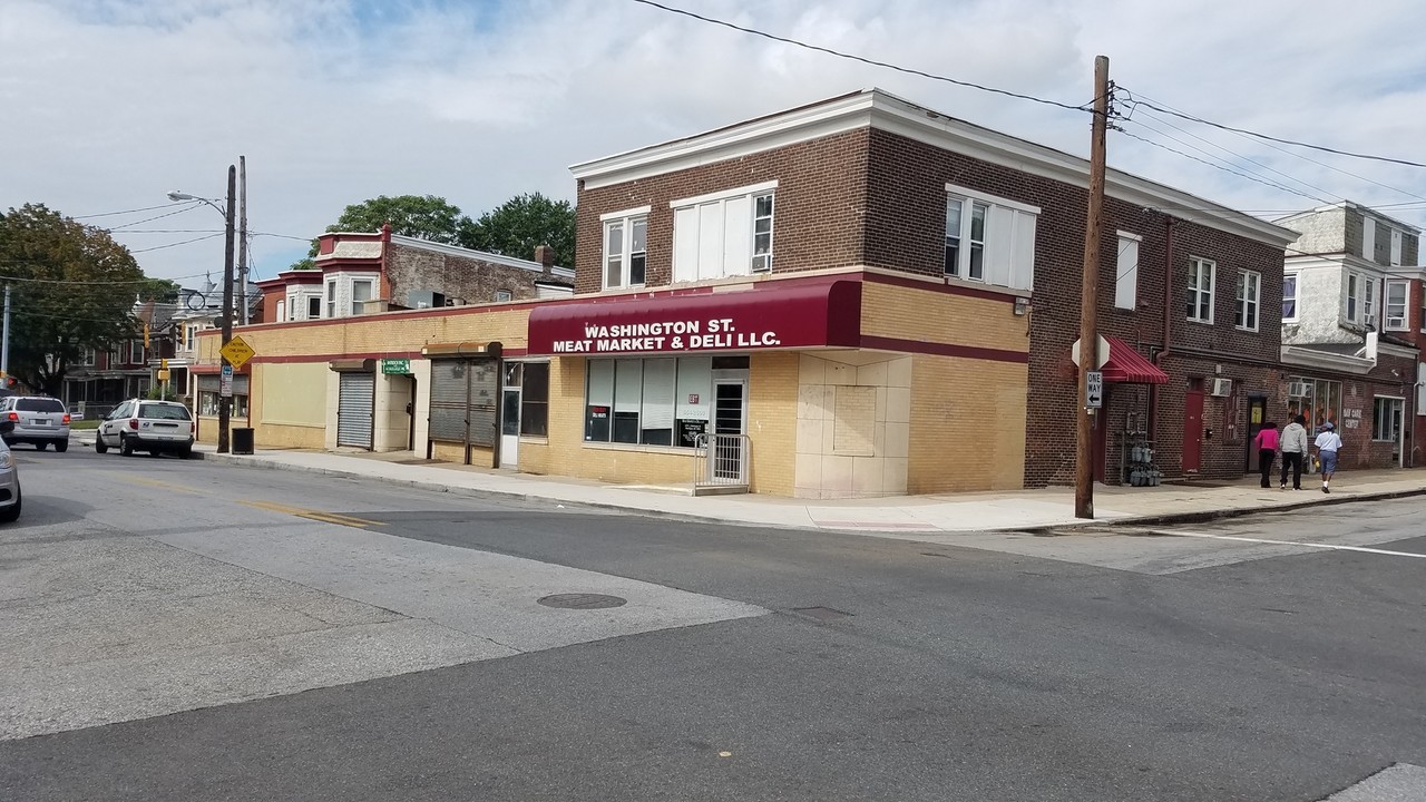 2215 N Washington St in Wilmington, DE - Building Photo