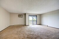 2224 Oneida St photo'