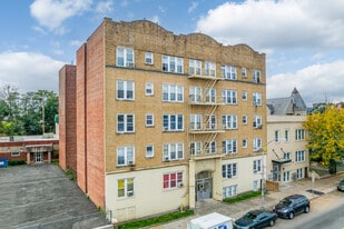 324,339 and 431 Broadway in Paterson, NJ - Building Photo