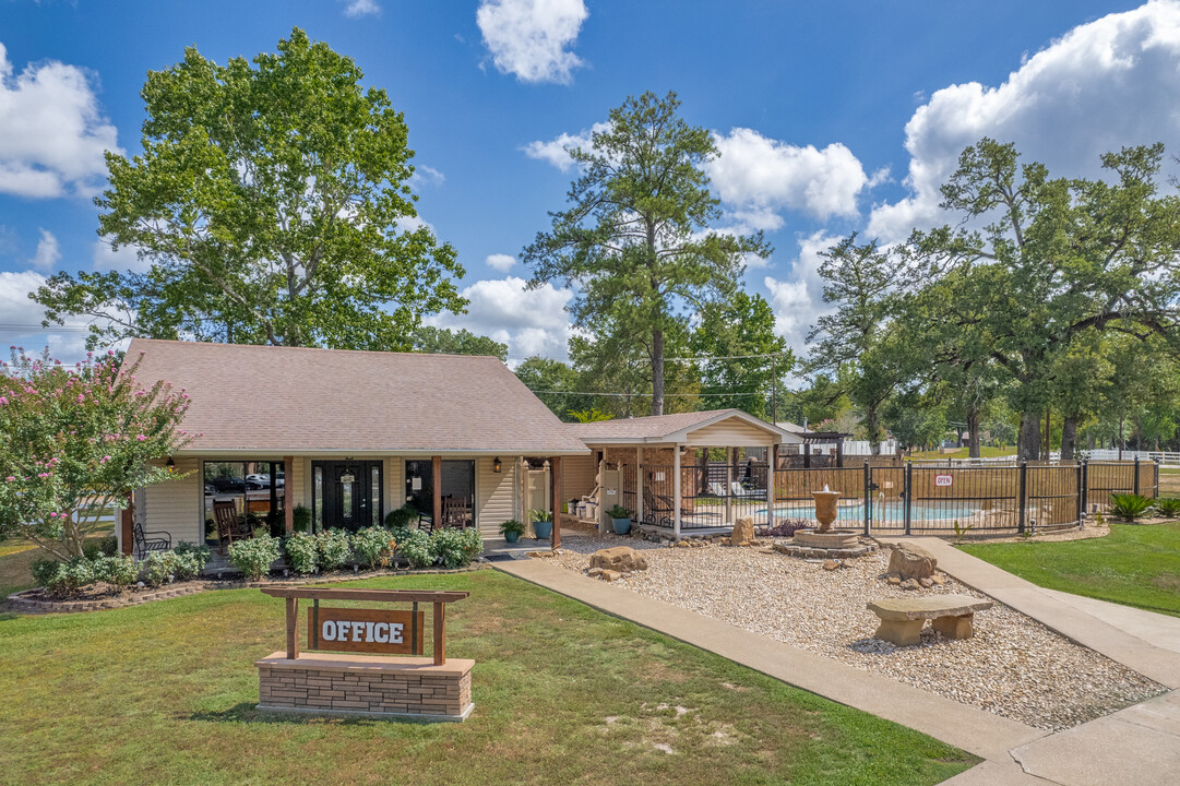 Great Oaks Apartments in Lufkin, TX - Foto de edificio