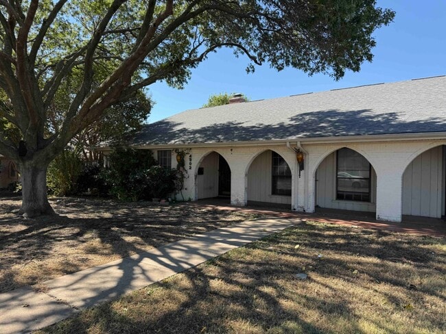 property at 4902 Inverness Ave