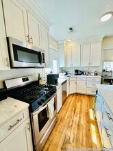 314 Cornell St, Unit 2 in Boston, MA - Foto de edificio - Building Photo