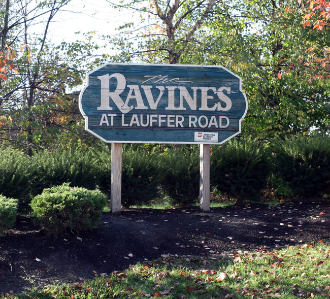 Lauffer Ravines Apartments in Columbus, OH - Foto de edificio - Building Photo