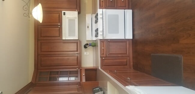 property at 111 Shinnecock Dr