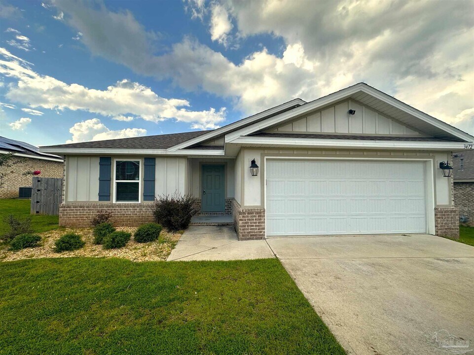 3472 Blaney Dr in Cantonment, FL - Building Photo