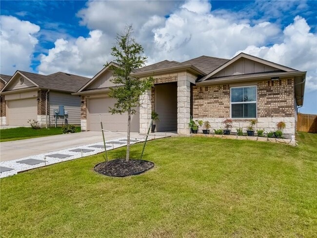 5909 Ronee Leah Dr in Austin, TX - Building Photo - Building Photo