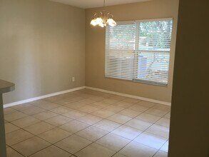 316 Crichton St in Ruskin, FL - Building Photo - Building Photo