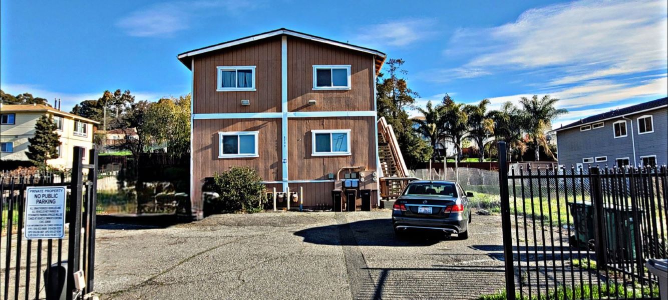 8290 MacArthur Blvd, Unit C in Oakland, CA - Foto de edificio