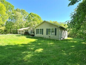 26 Sallys Ln in Pawling, NY - Building Photo - Building Photo