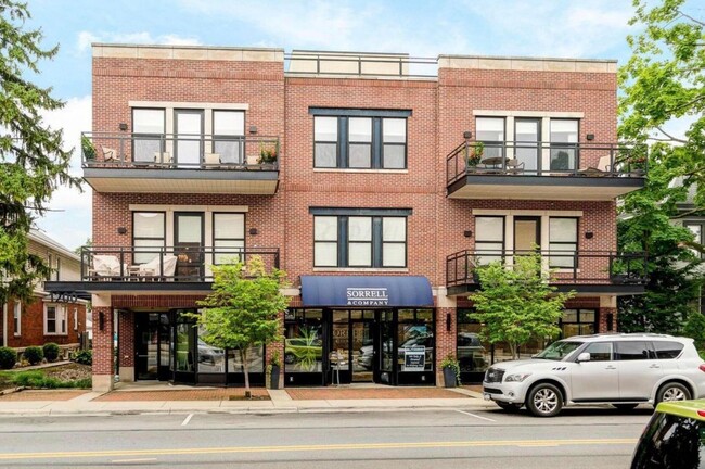 property at 1200 Grandview Ave