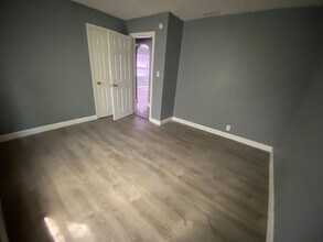1215 Melrose Ave S in St. Petersburg, FL - Building Photo - Building Photo