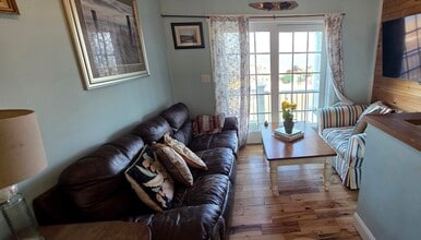 33 Oceanside Dr in Scituate, MA - Building Photo - Building Photo