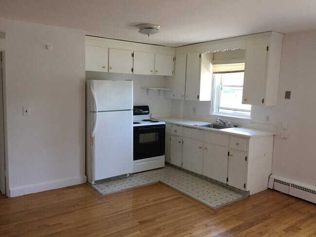 1057 Main St-Unit -8 in Walpole, MA - Building Photo - Building Photo