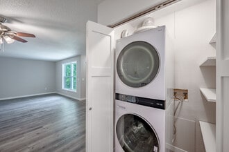 Cottages of Stillwater in Stillwater, MN - Building Photo - Interior Photo