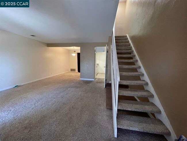 62 Villa Cir in Fairfield, CA - Building Photo - Building Photo