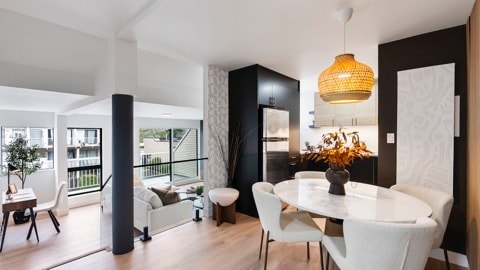 17716 60 Av in Surrey, BC - Building Photo