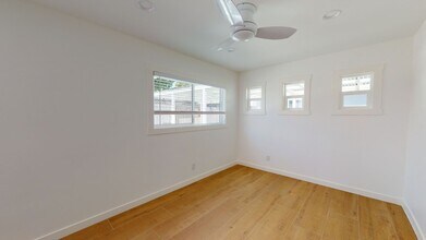 419 H Ave in Coronado, CA - Building Photo - Building Photo