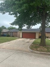 1318 Alviola Ave in Midwest City, OK - Building Photo - Building Photo