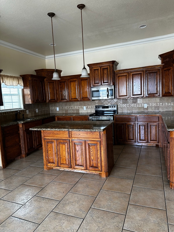 1207 French Ave in Odessa, TX - Building Photo - Building Photo