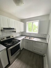 206 Queen St in Sarnia, ON - Foto de edificio - Building Photo