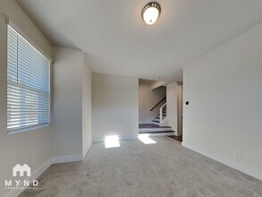 2330 Aria Park Dr in Charlotte, NC - Foto de edificio - Building Photo