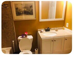 18203 Smoke House Ct in Germantown, MD - Building Photo - Building Photo