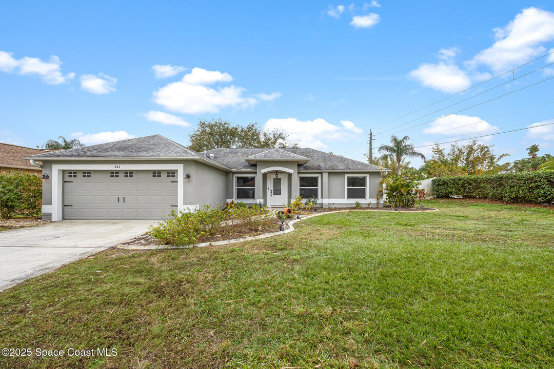 841 Wild Flower St in Merritt Island, FL - Building Photo