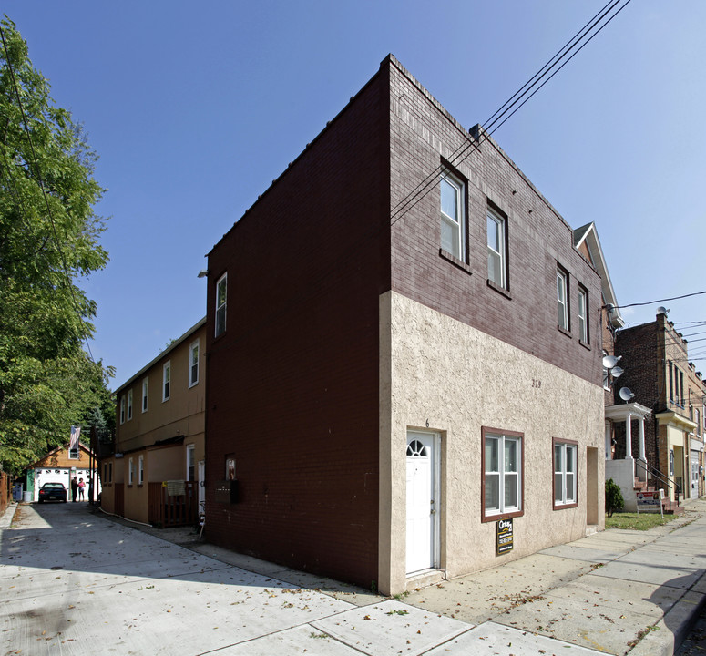 329 Talmage Ave in Bound Brook, NJ - Building Photo